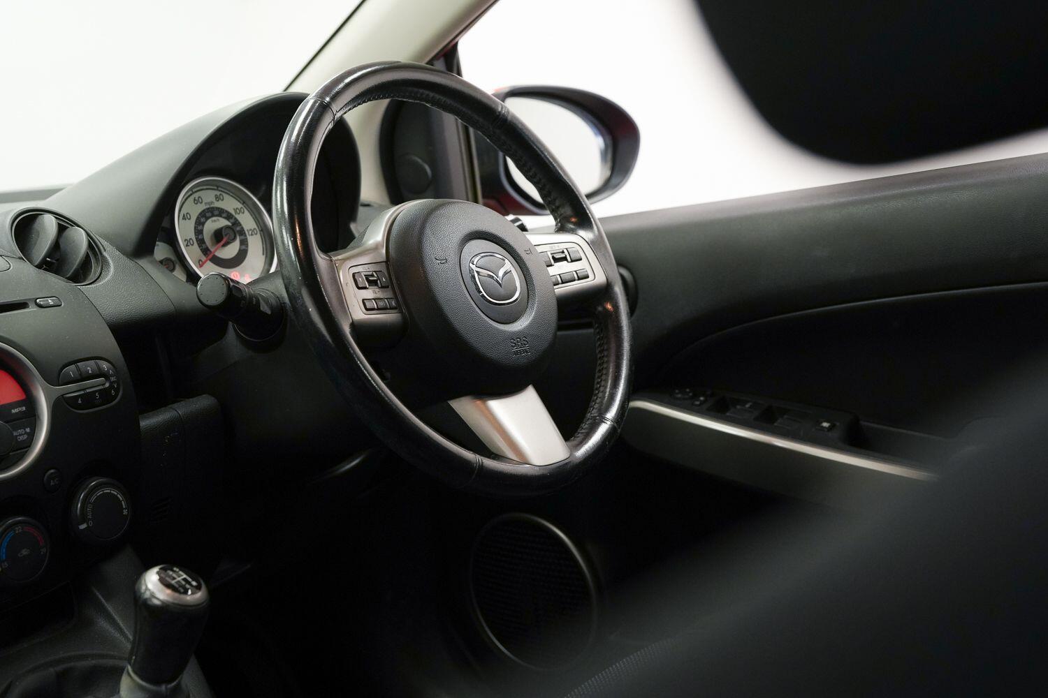 Used Mazda Mazda2 for sale - 78136398: Photo 24