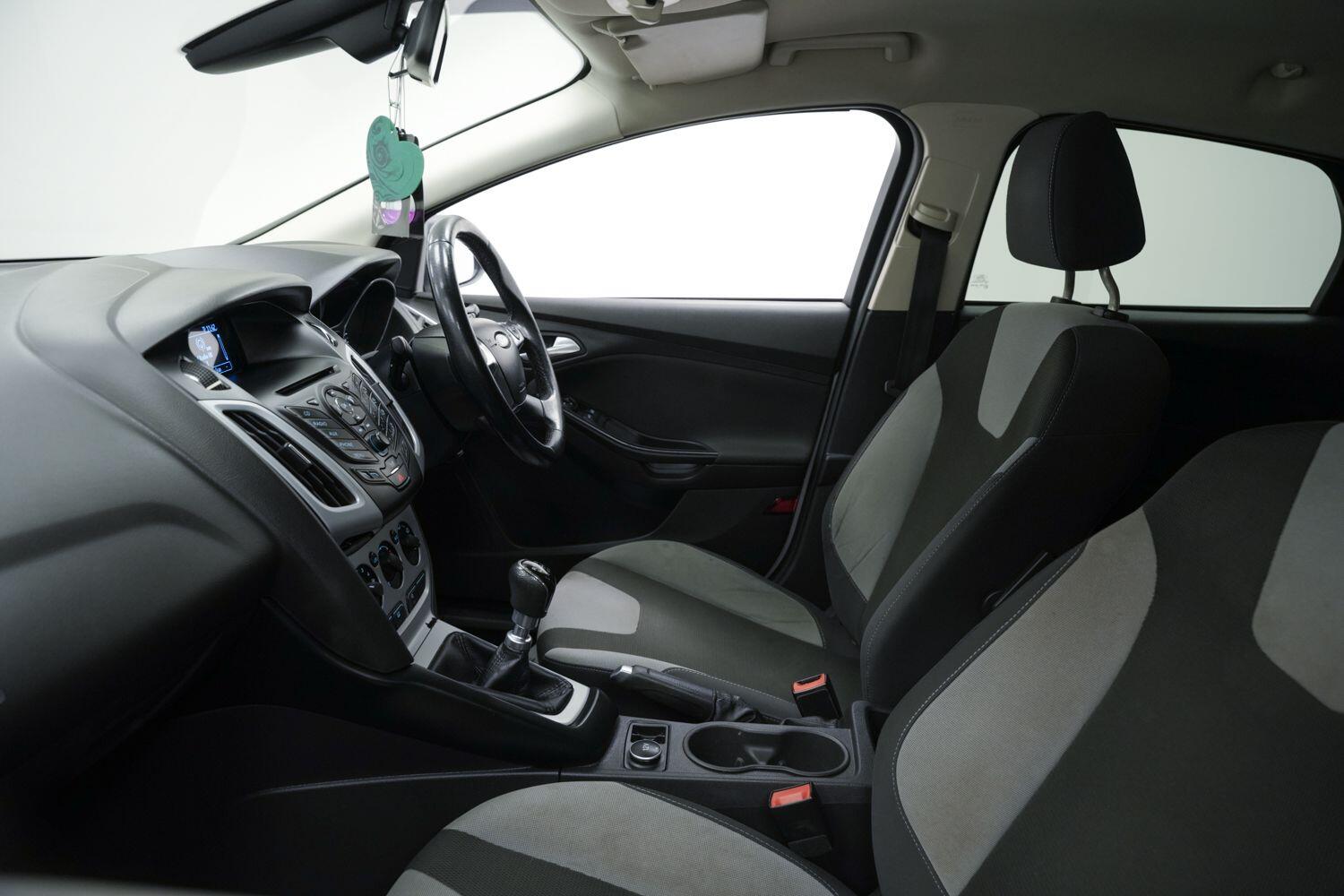 Used Ford Focus for sale - 77237990: Photo 27