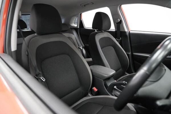Used Hyundai KONA 2018 for sale - 76166852: Photo 10