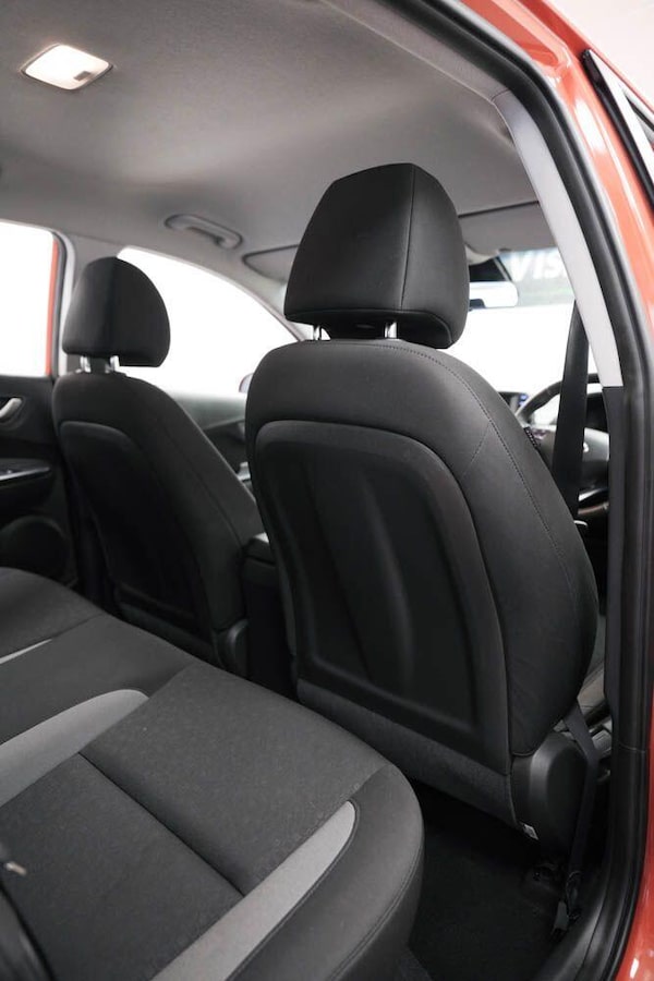 Used Hyundai KONA 2018 for sale - 76166852: Photo 15