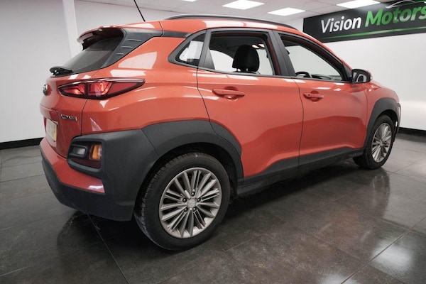 Used Hyundai KONA 2018 for sale - 76166852: Photo 4