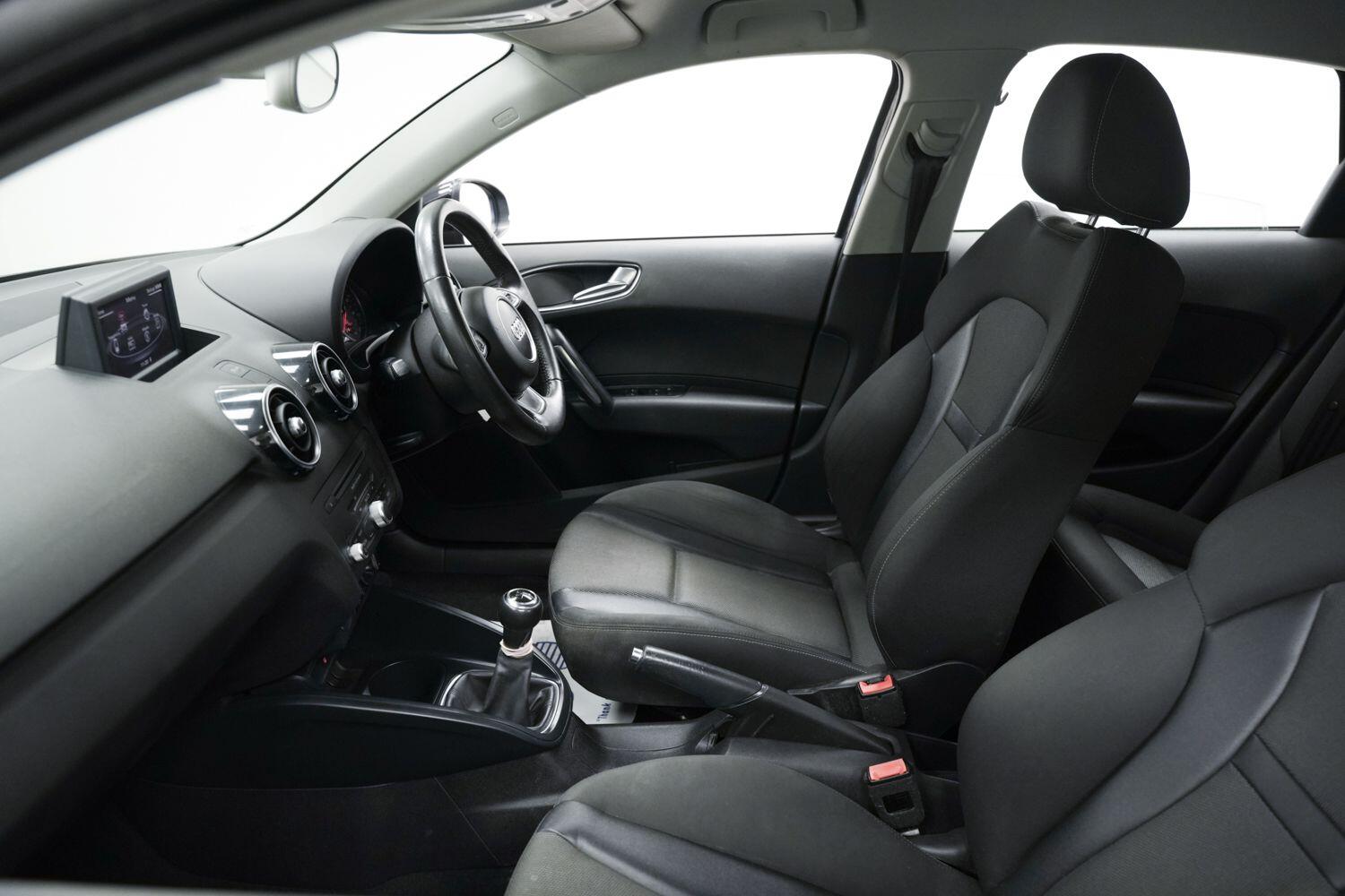 Used Audi A1 2013 for sale - 76823697: Photo 27