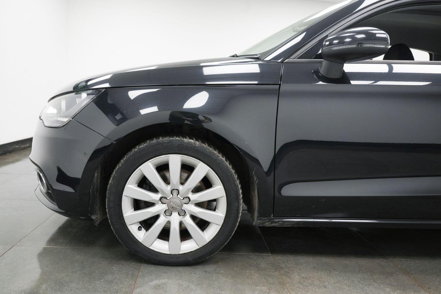 Used Audi A1 2013 for sale - 76823697: Photo 6