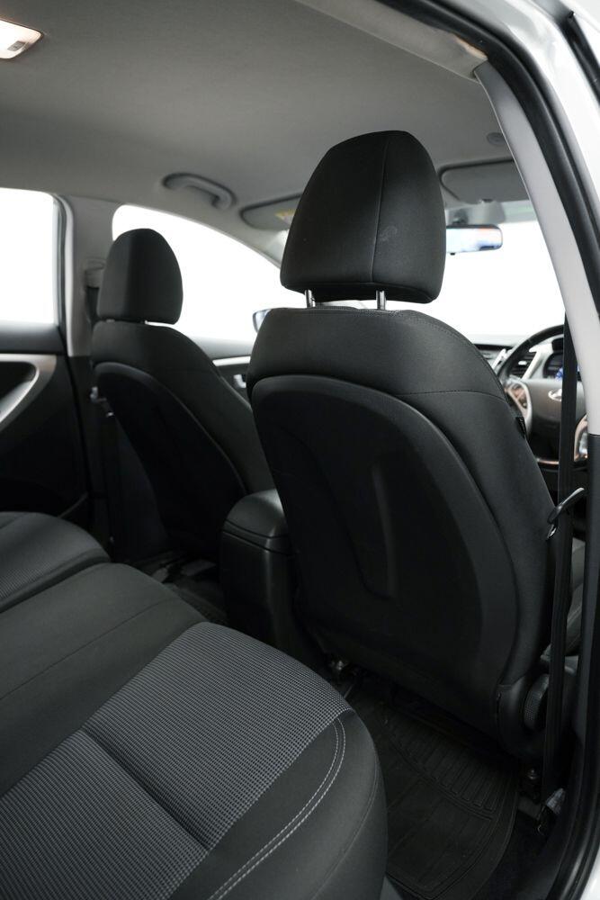 Used Hyundai i30 2015 for sale - 76409378: Photo 17