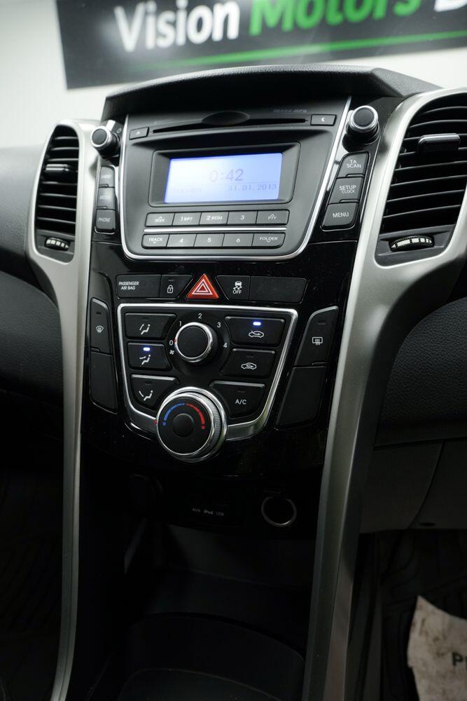 Used Hyundai i30 2015 for sale - 76409378: Photo 22