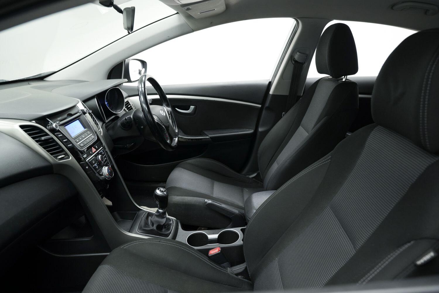 Used Hyundai i30 2015 for sale - 76409378: Photo 26