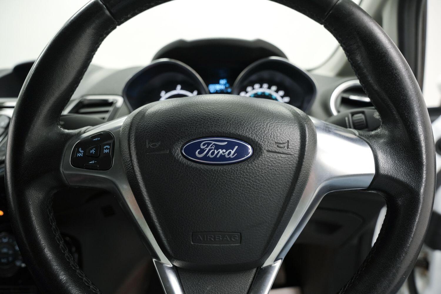 Used Ford Fiesta 2015 for sale - 76361483: Photo 20