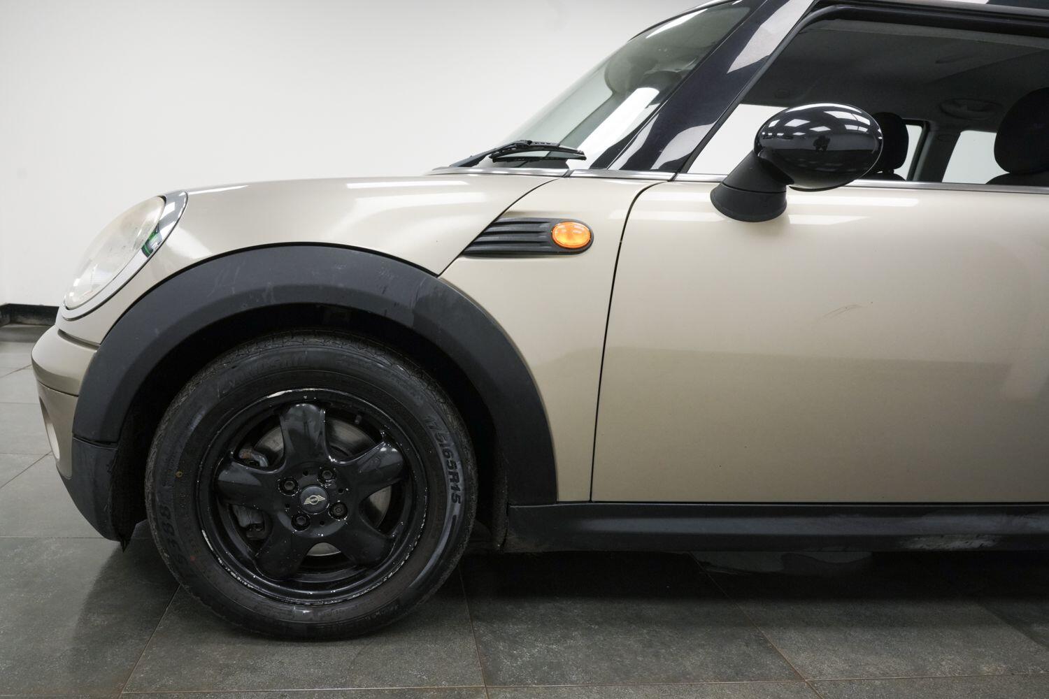 Used MINI Clubman 2009 for sale - 76823677: Photo 6