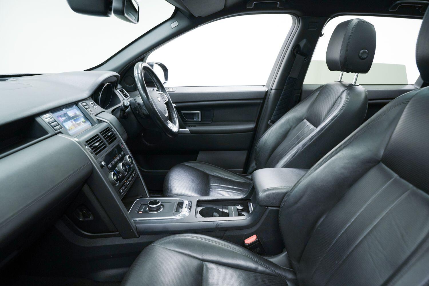 Used Land Rover Discovery Sport 2019 for sale - 77468794: Photo 31