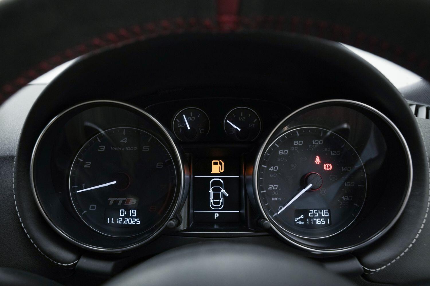 Used Audi TT 2013 for sale - 77237892: Photo 25