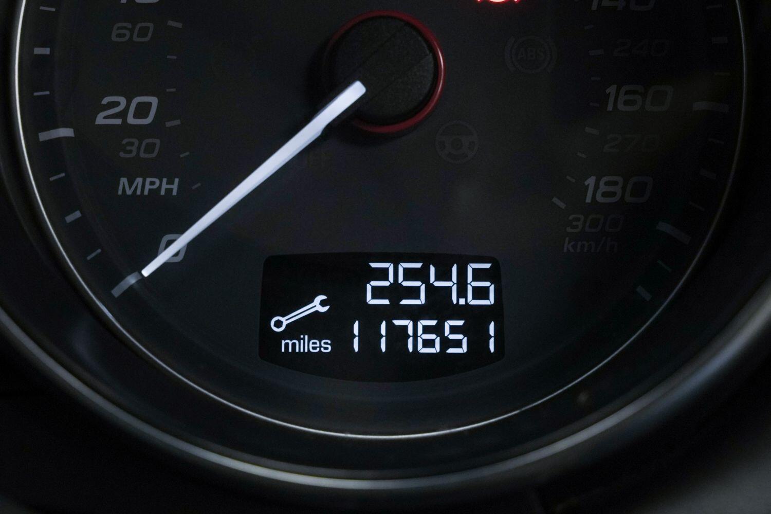 Used Audi TT 2013 for sale - 77237892: Photo 26