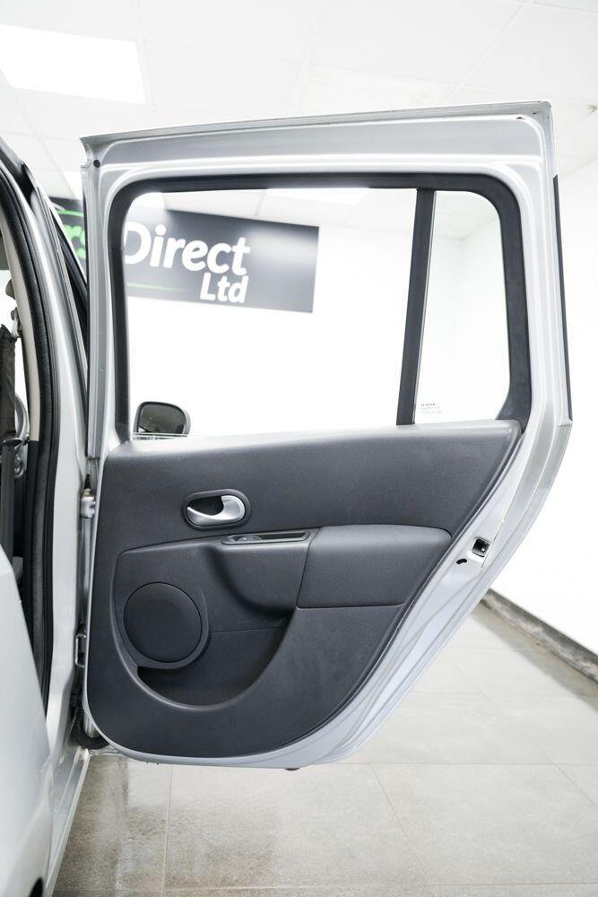 Used Renault Grand Modus 2010 for sale - 76824932: Photo 17