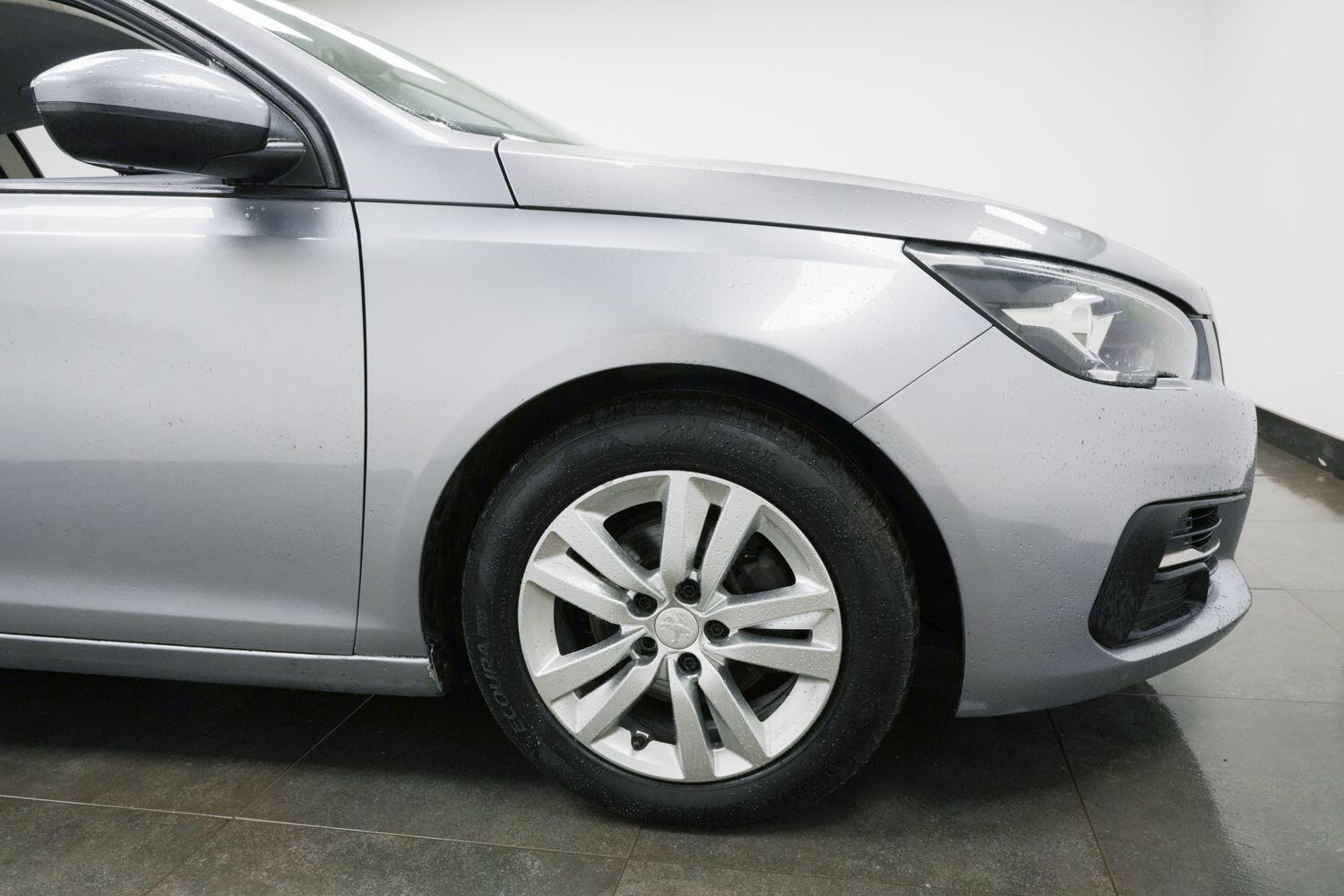 Used Peugeot 308 2017 for sale - 78101503: Photo 5