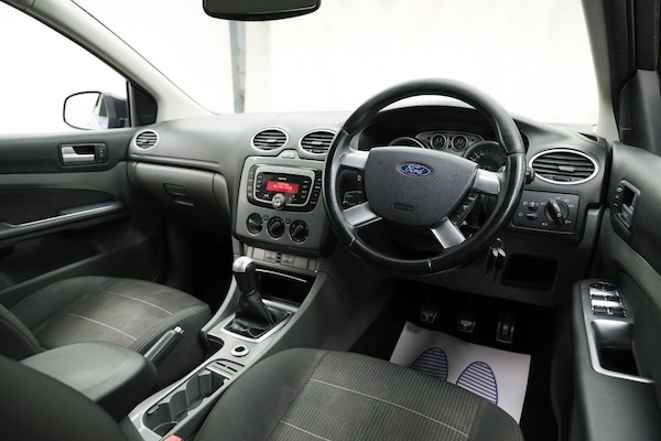 Used Ford Focus 2009 for sale - 76159156: Photo 10