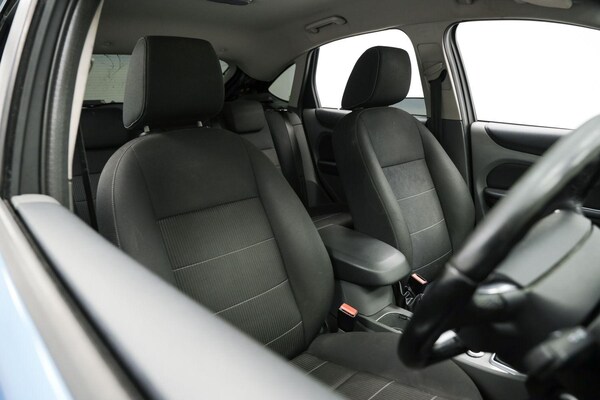 Used Ford Focus 2009 for sale - 76159156: Photo 11