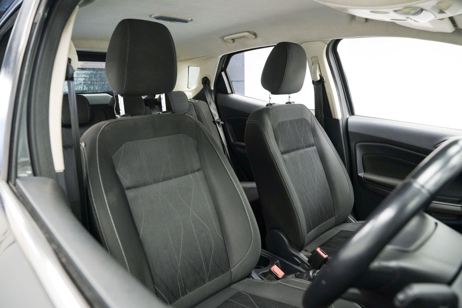 Used Ford Ecosport 2018 for sale - 77120544: Photo 11