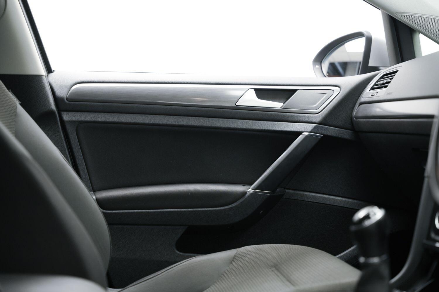 Used Volkswagen Golf 2018 for sale - 76166357: Photo 14