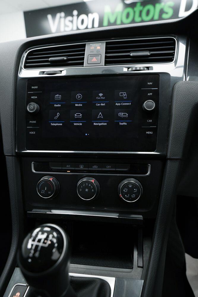 Used Volkswagen Golf 2018 for sale - 76166357: Photo 18