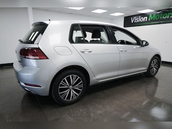 Used Volkswagen Golf 2018 for sale - 76166357: Photo 4