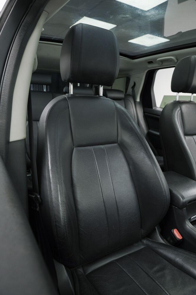 Used Land Rover Discovery Sport 2017 for sale - 76388827: Photo 13