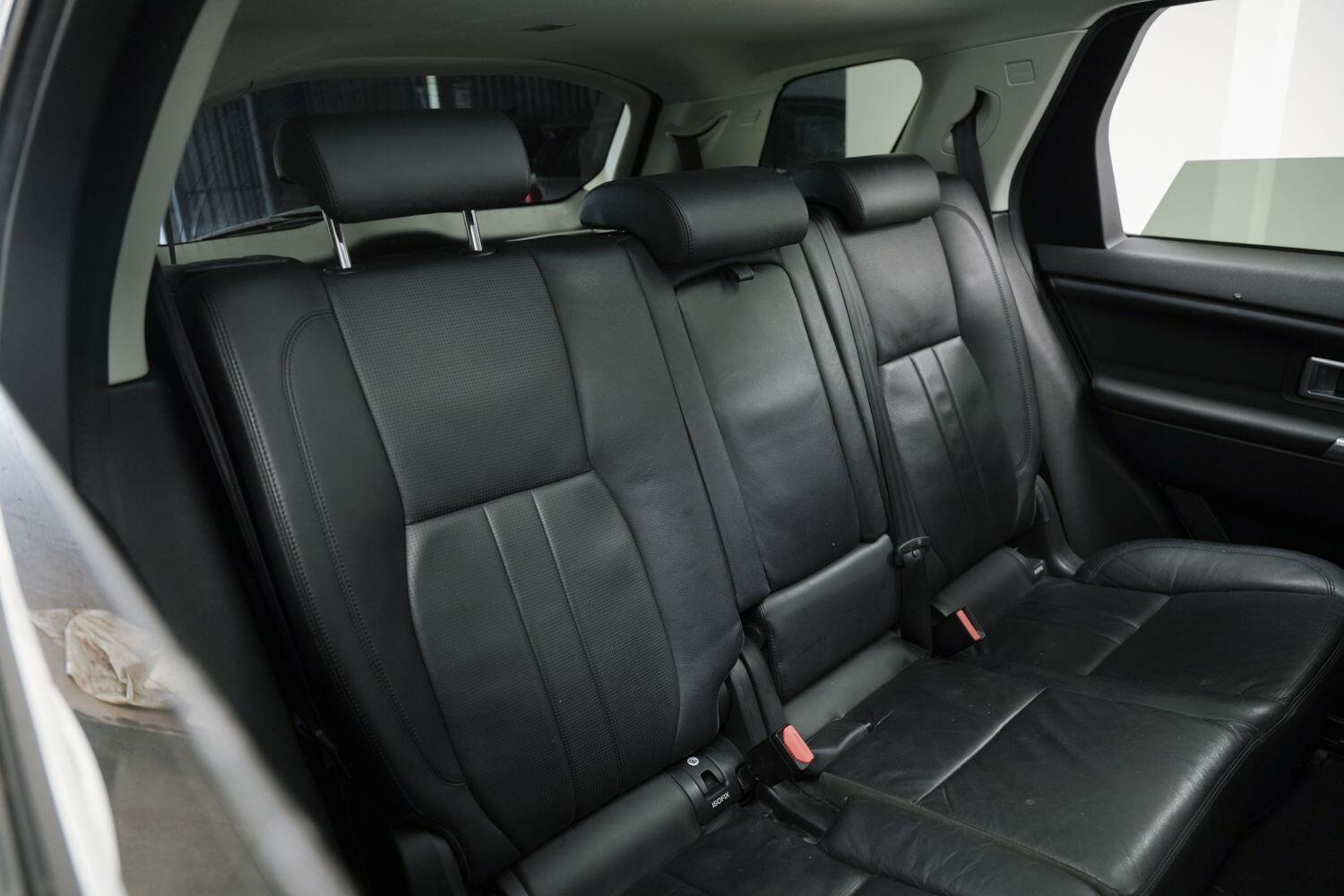 Used Land Rover Discovery Sport 2017 for sale - 76388827: Photo 15