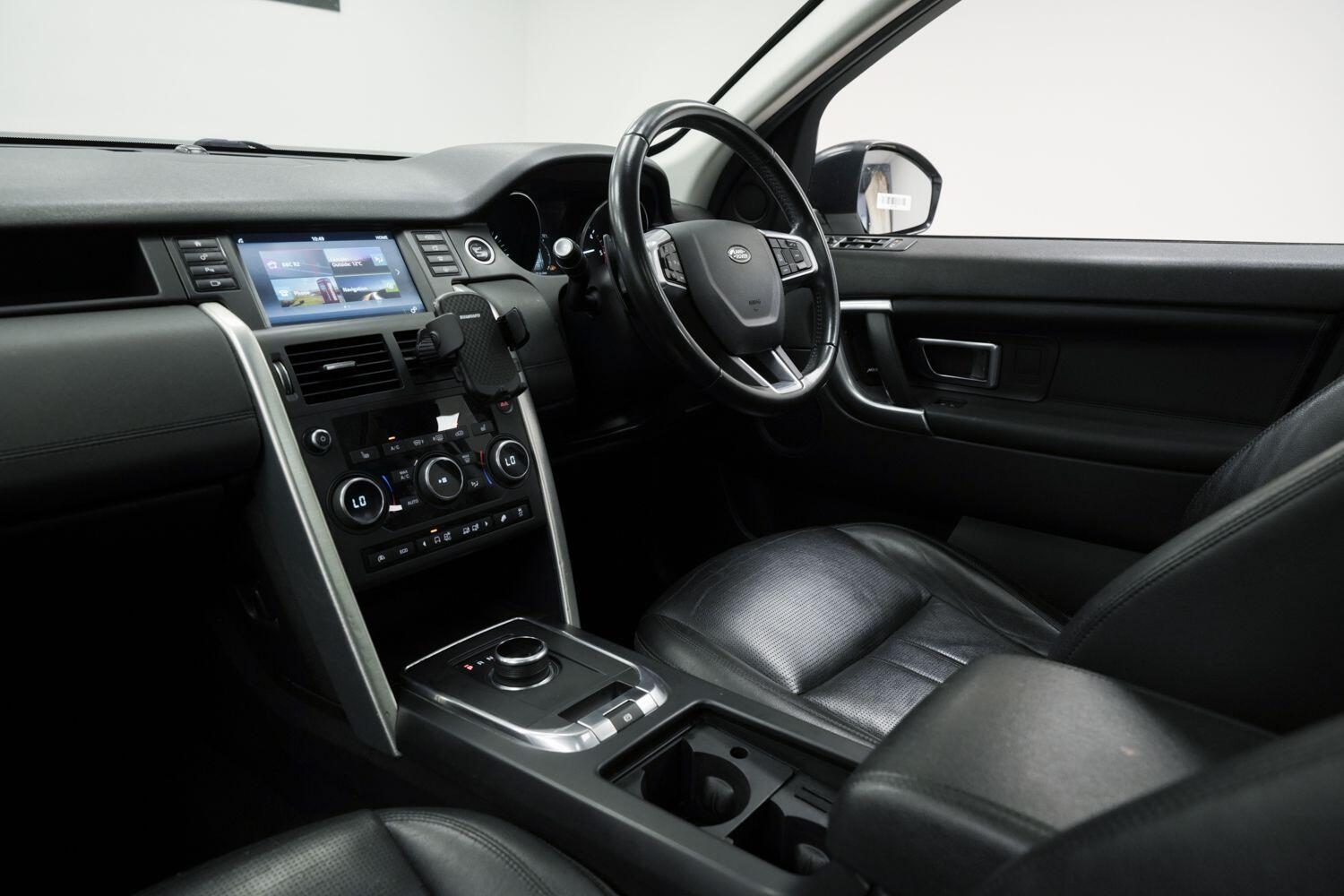 Used Land Rover Discovery Sport 2017 for sale - 76388827: Photo 22