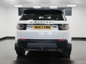 Used Land Rover Discovery Sport 2017 for sale - 76388827: Photo