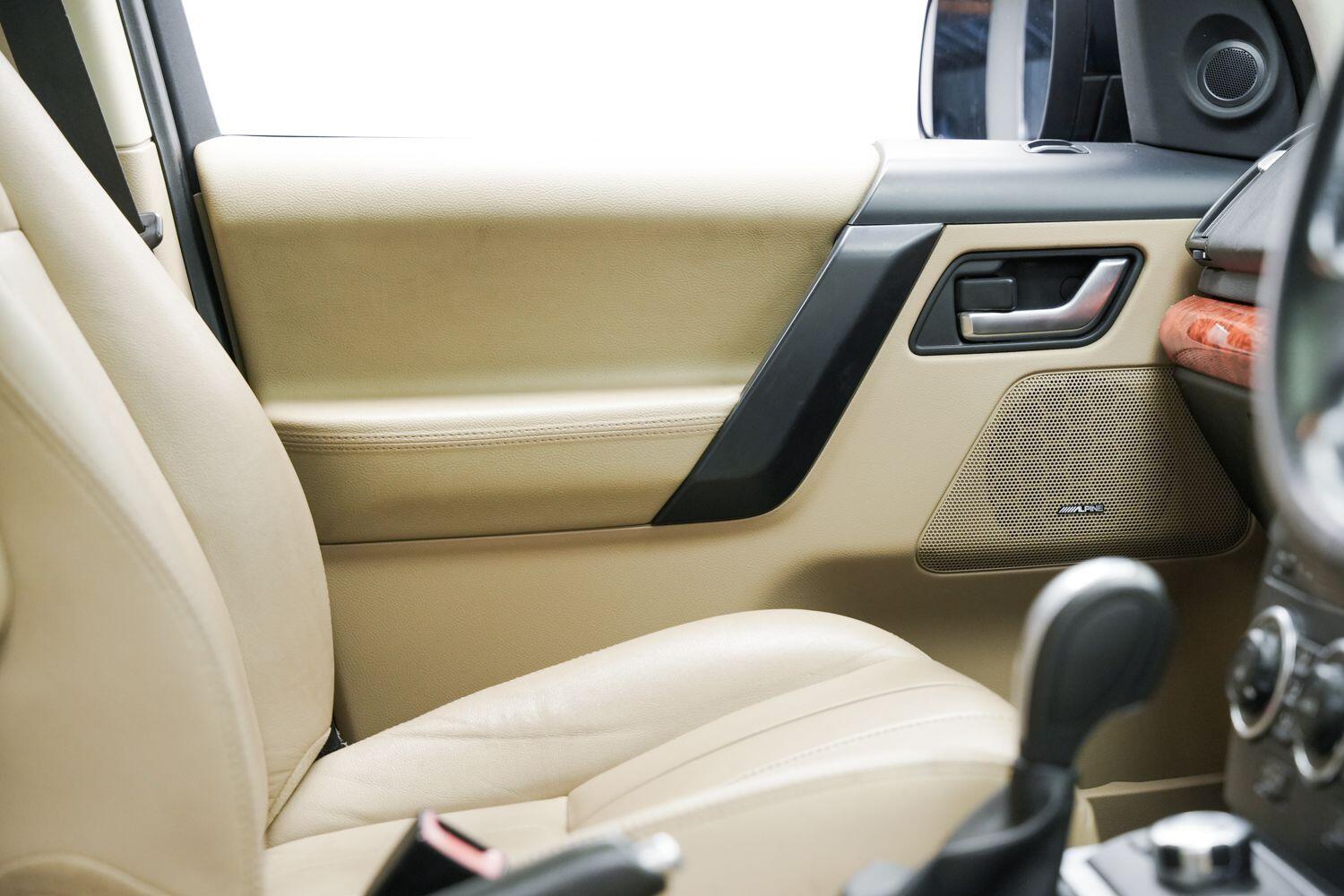 Used Land Rover Freelander 2011 for sale - 77166557: Photo 25