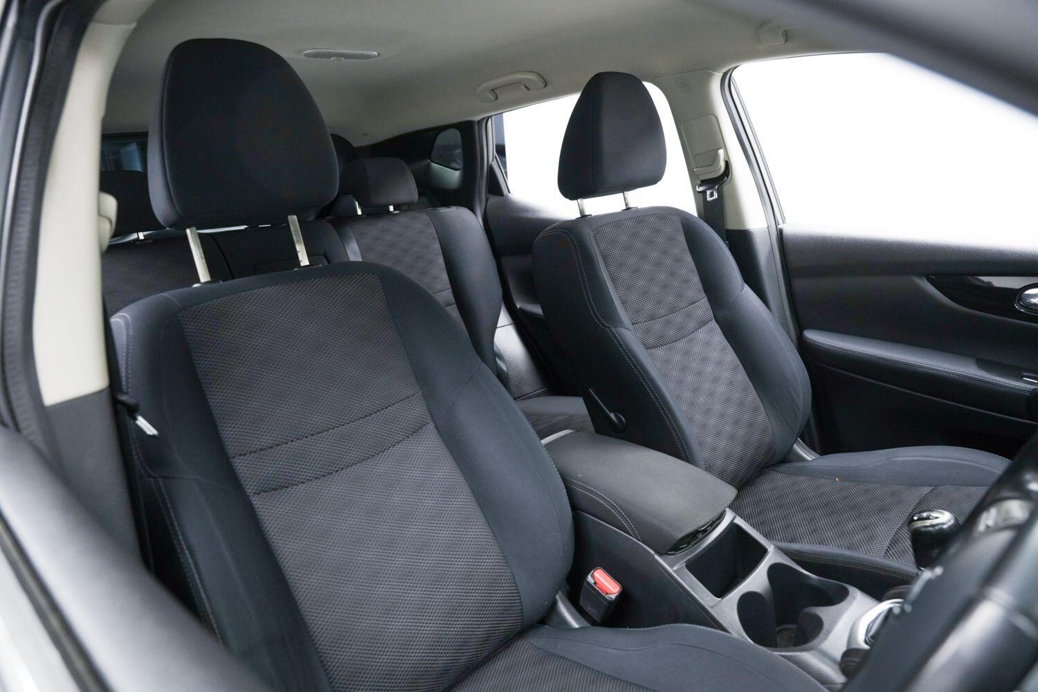 Used Nissan Qashqai for sale - 76886835: Photo 12