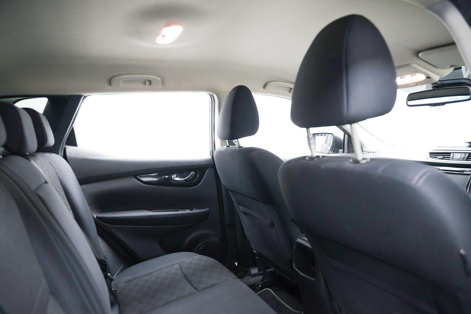 Used Nissan Qashqai for sale - 76886835: Photo 16