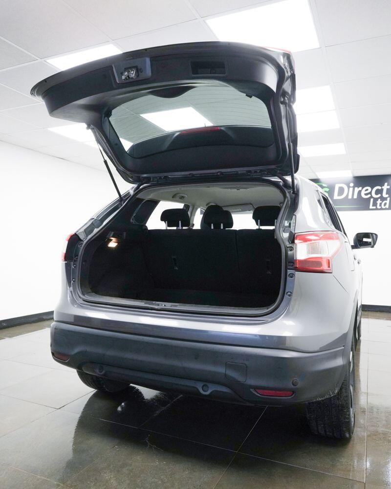 Used Nissan Qashqai for sale - 76886835: Photo 8