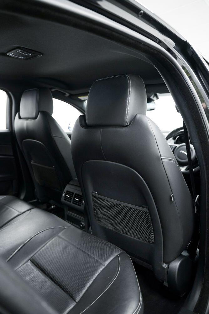 Used Jaguar XE 2019 for sale - 76823699: Photo 17