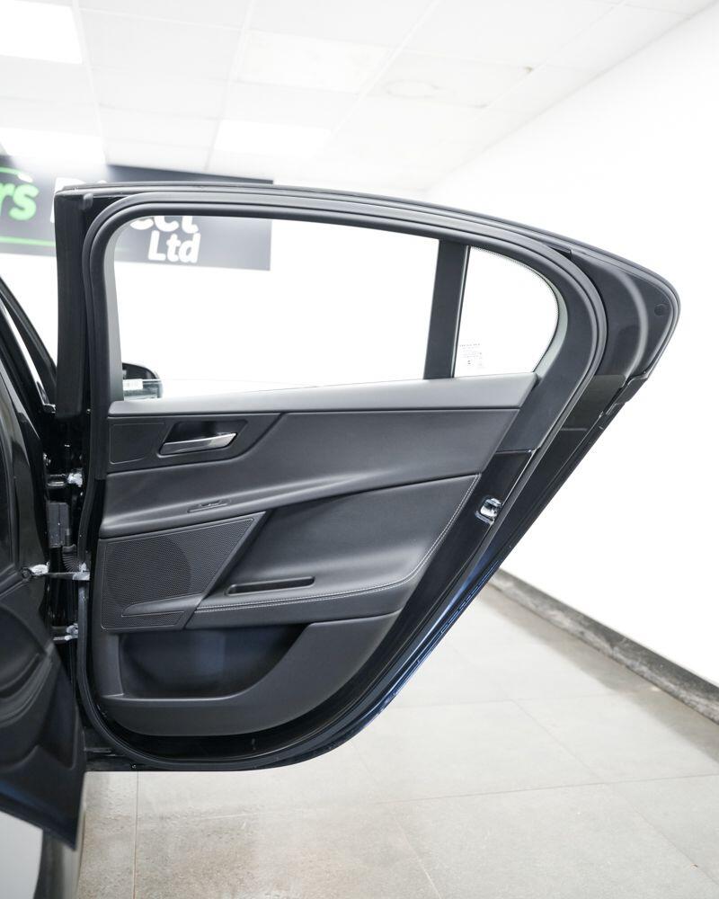 Used Jaguar XE 2019 for sale - 76823699: Photo 18