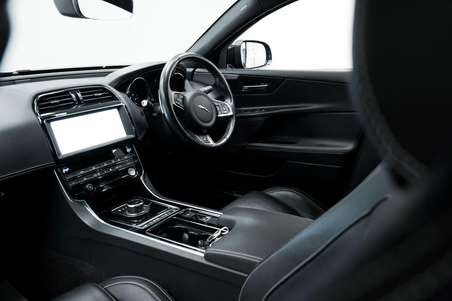 Used Jaguar XE 2019 for sale - 76823699: Photo 21