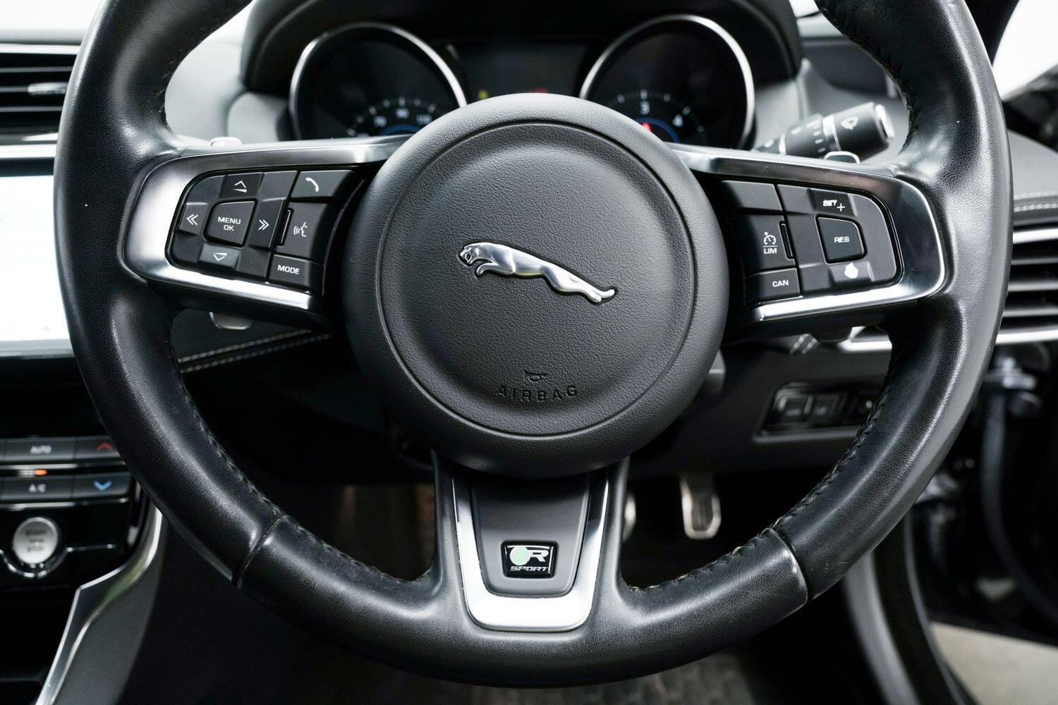 Used Jaguar XE 2019 for sale - 76823699: Photo 27