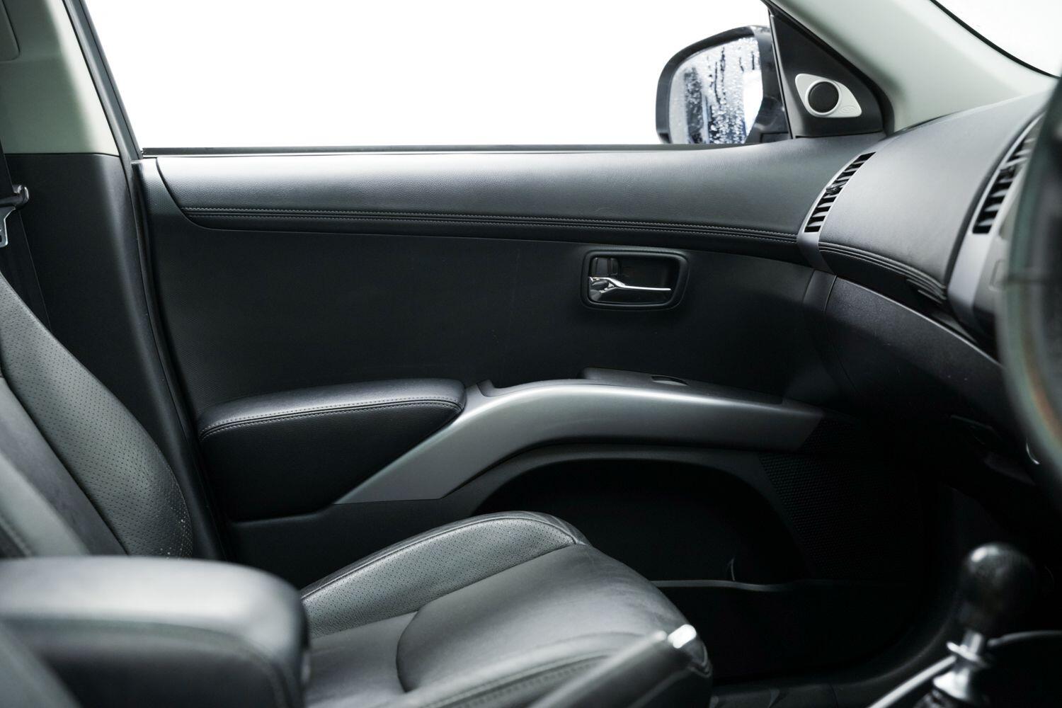 Used Mitsubishi Outlander 2012 for sale - 77081732: Photo 22