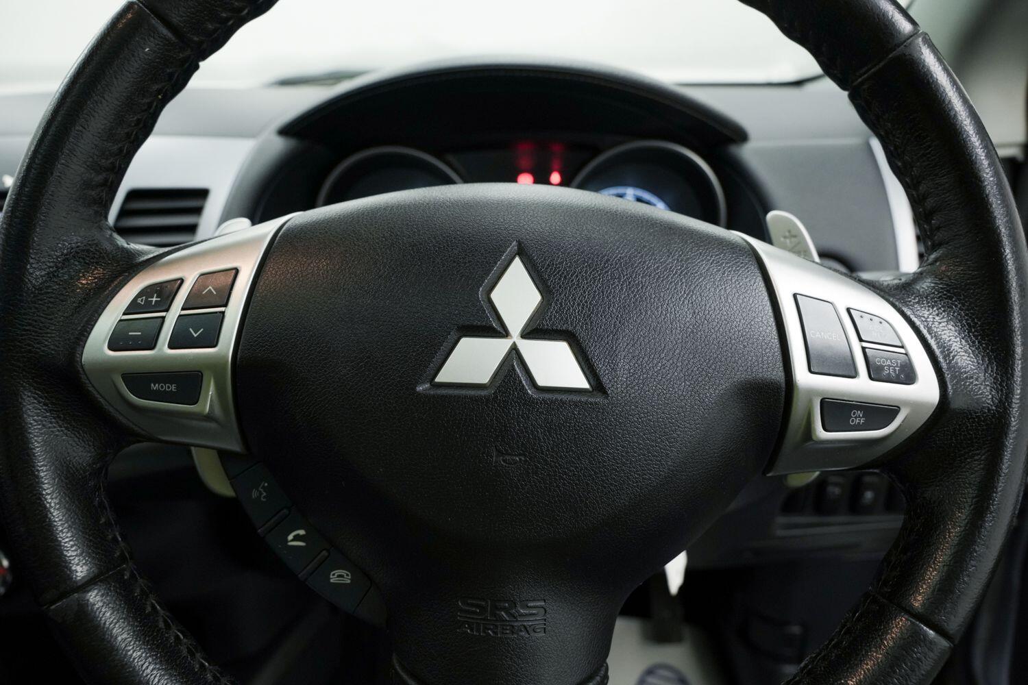 Used Mitsubishi Outlander 2012 for sale - 77081732: Photo 27