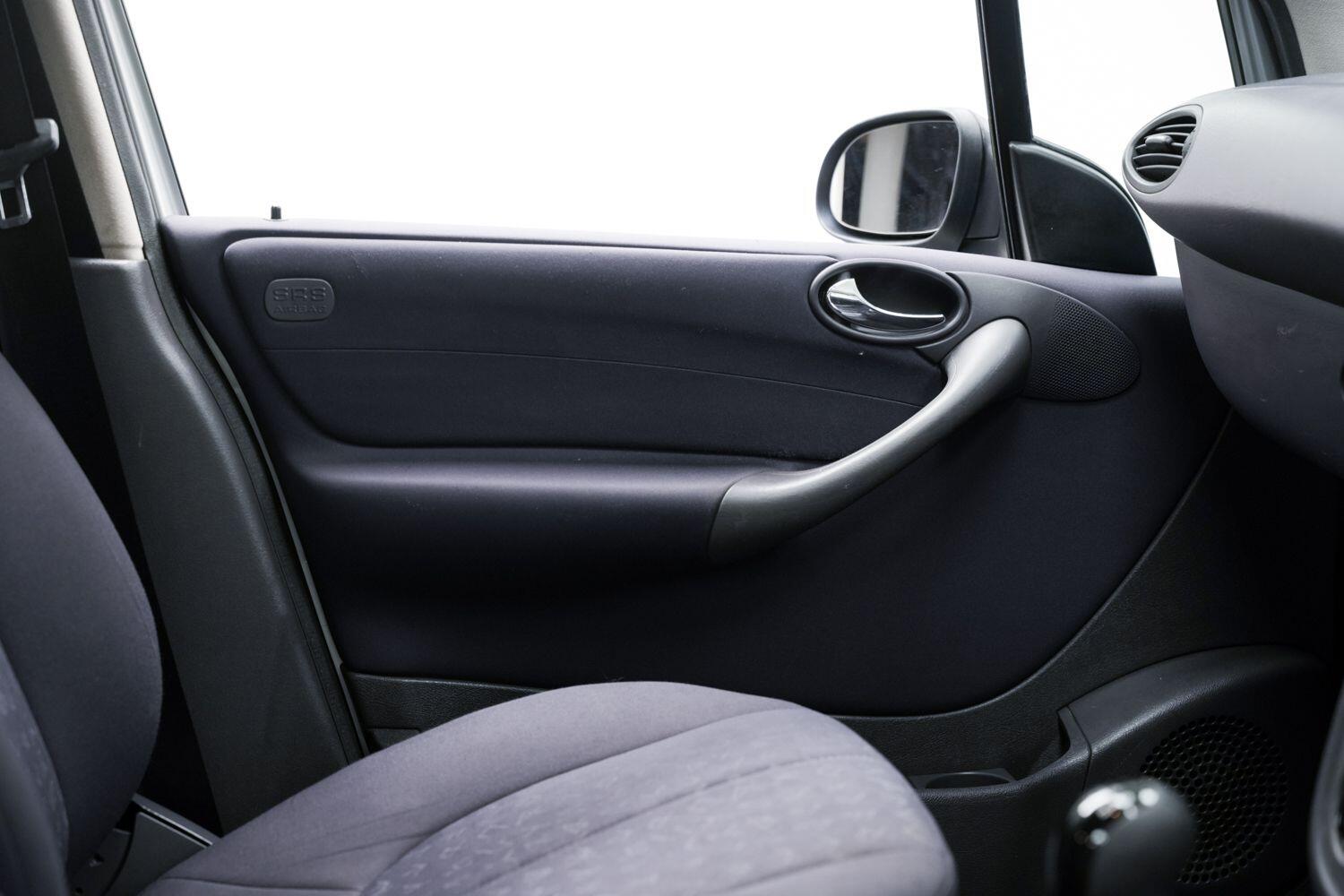 Used Mercedes-Benz A-Class 2004 for sale - 77081540: Photo 19