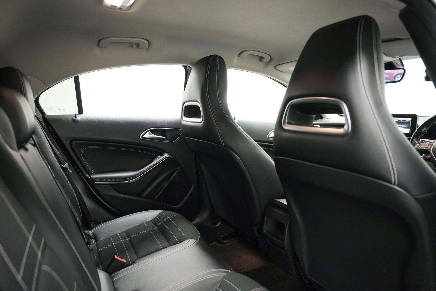 Used Mercedes-Benz A-Class 2015 for sale - 77550296: Photo 14