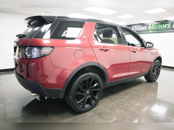 Used Land Rover Discovery Sport 2015 for sale - 76550478: Photo