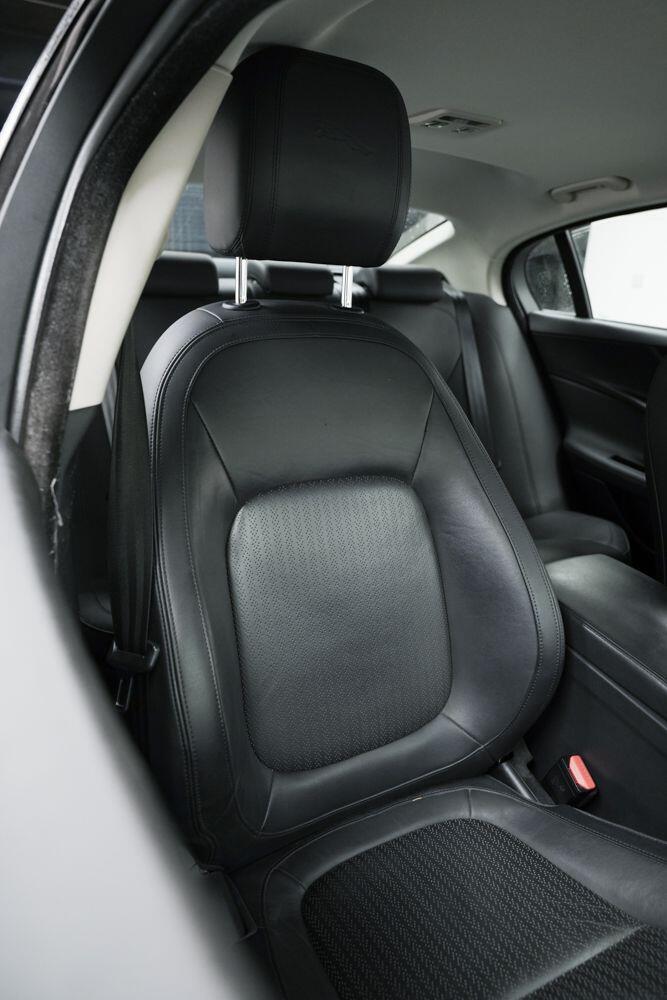 Used Jaguar XE 2016 for sale - 77454679: Photo 13