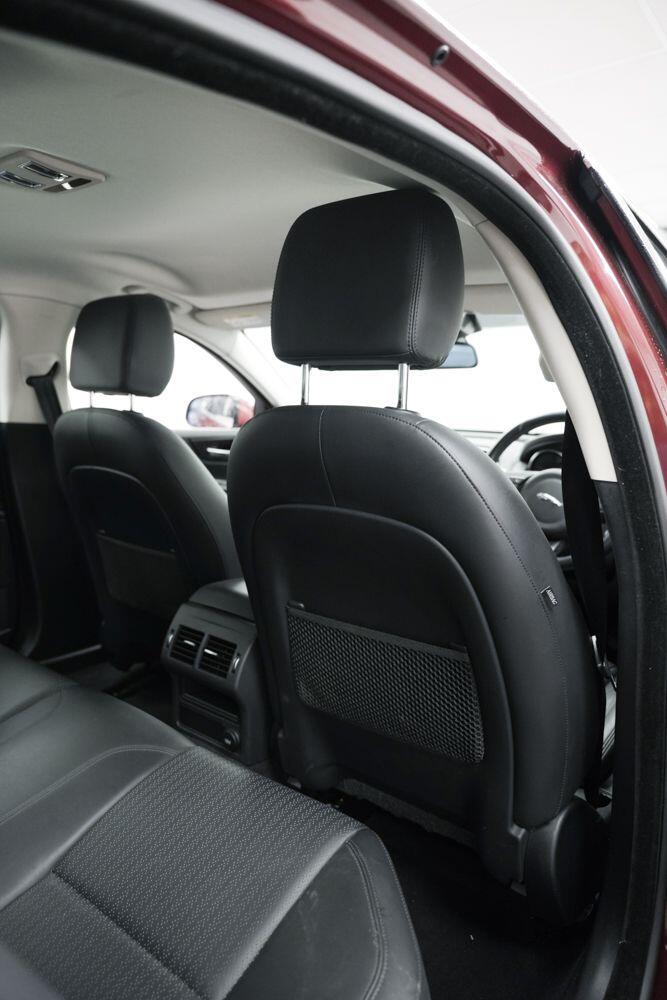 Used Jaguar XE 2016 for sale - 77454679: Photo 17