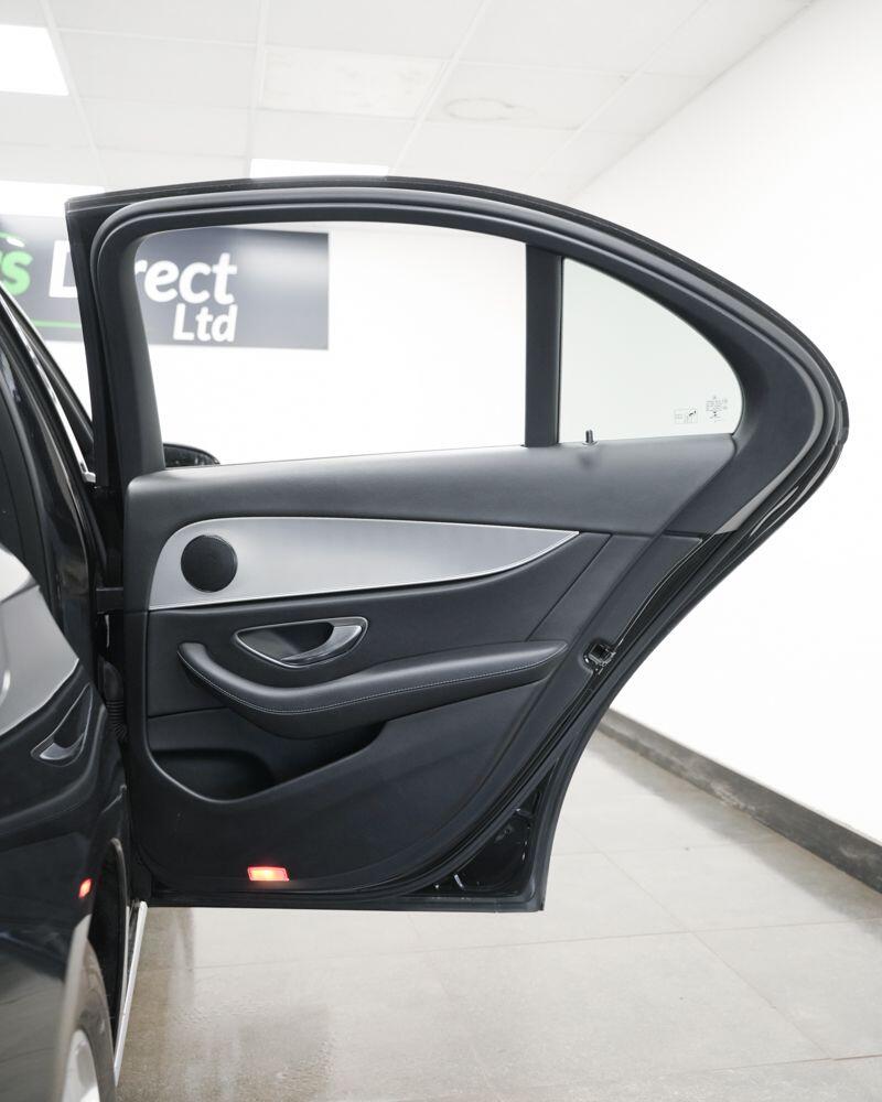 Used Mercedes-Benz E Class 2018 for sale - 76991933: Photo 19