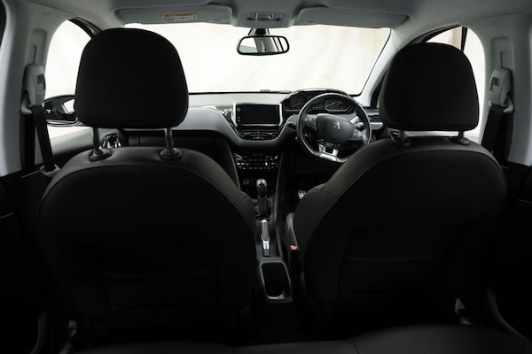 Used Peugeot 208 2017 for sale - 74849149: Photo 11