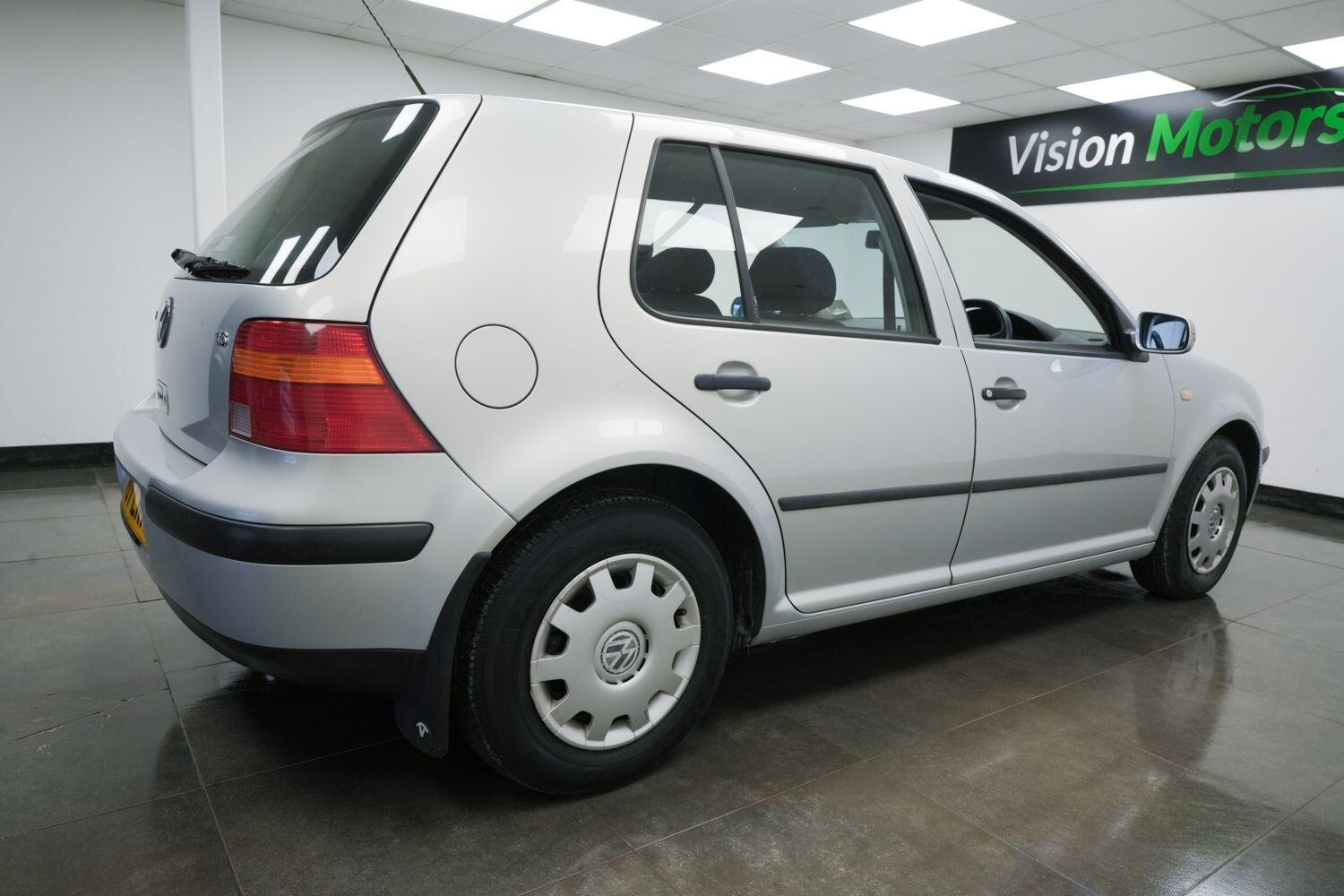 Used Volkswagen Golf for sale - 77564925: Photo 4