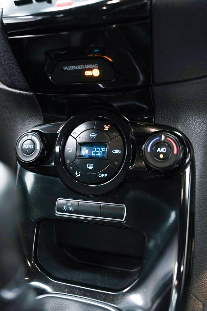 Used Ford Fiesta 2014 for sale - 77203822: Photo 23