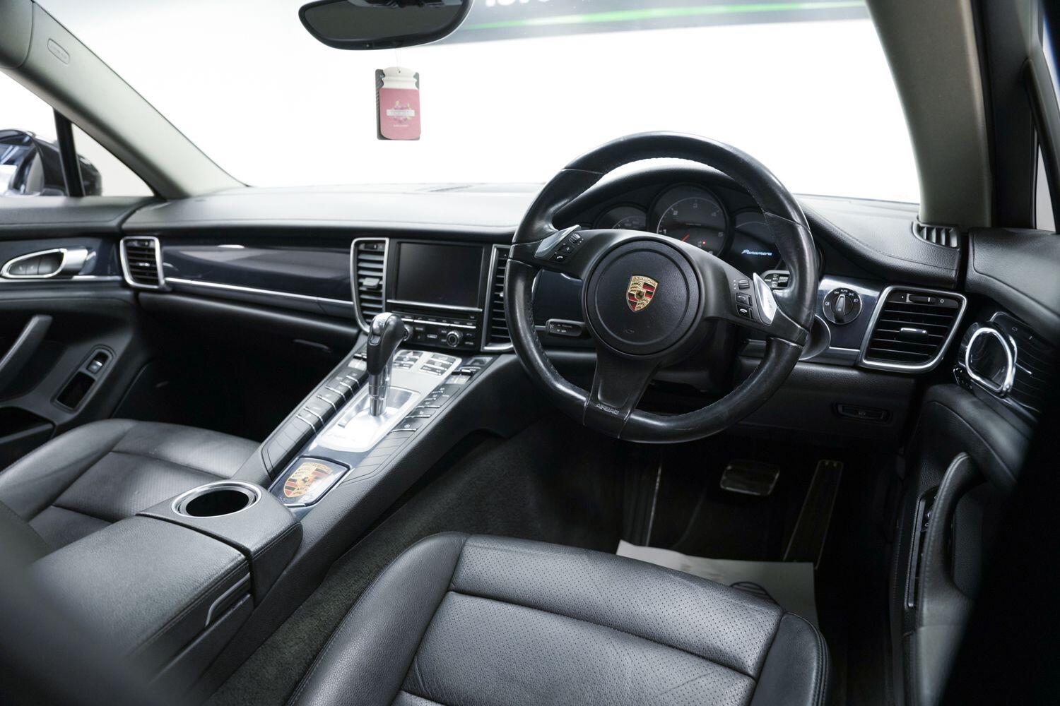 Used Porsche Panamera for sale - 77266691: Photo 11
