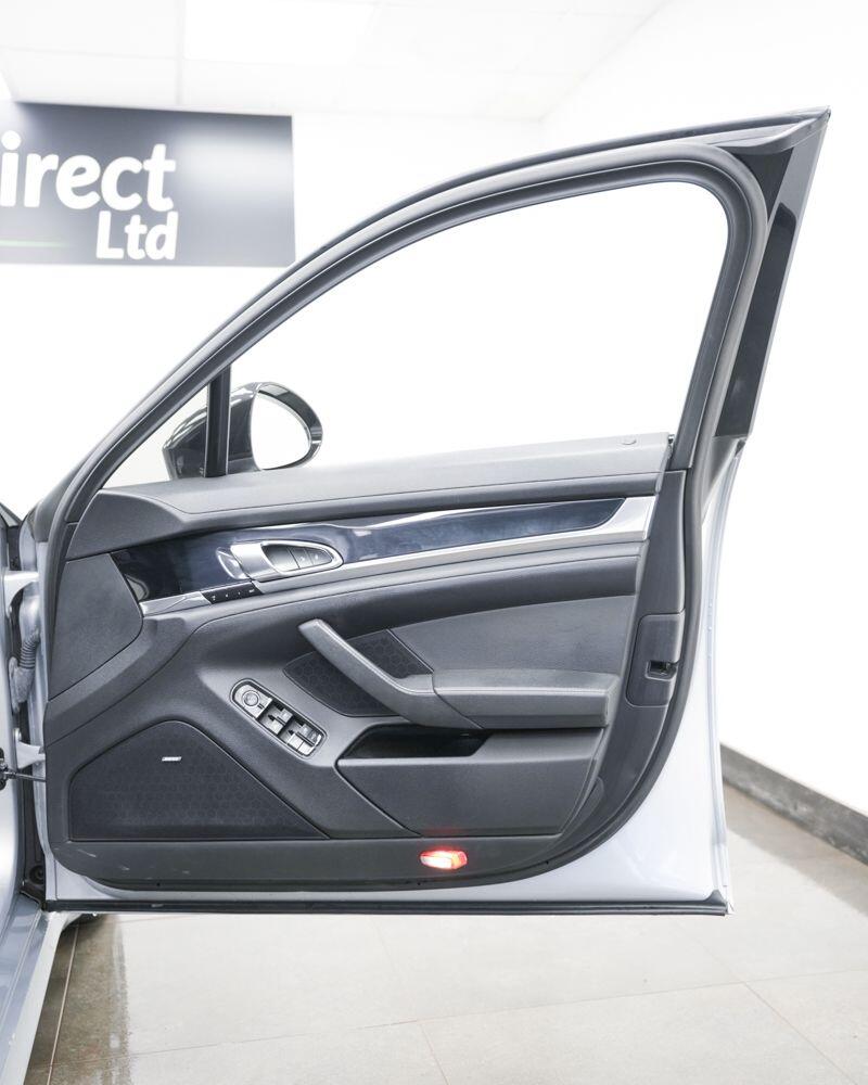 Used Porsche Panamera for sale - 77266691: Photo 19