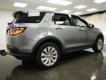 Used Land Rover Discovery Sport 2019 for sale - 74851510: Photo