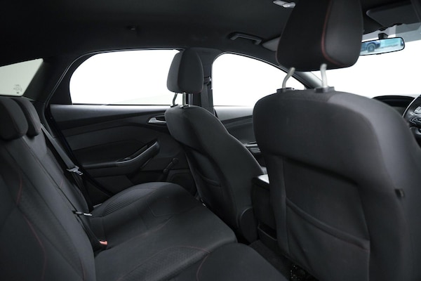 Used Ford Focus 2017 for sale - 76084260: Photo 13